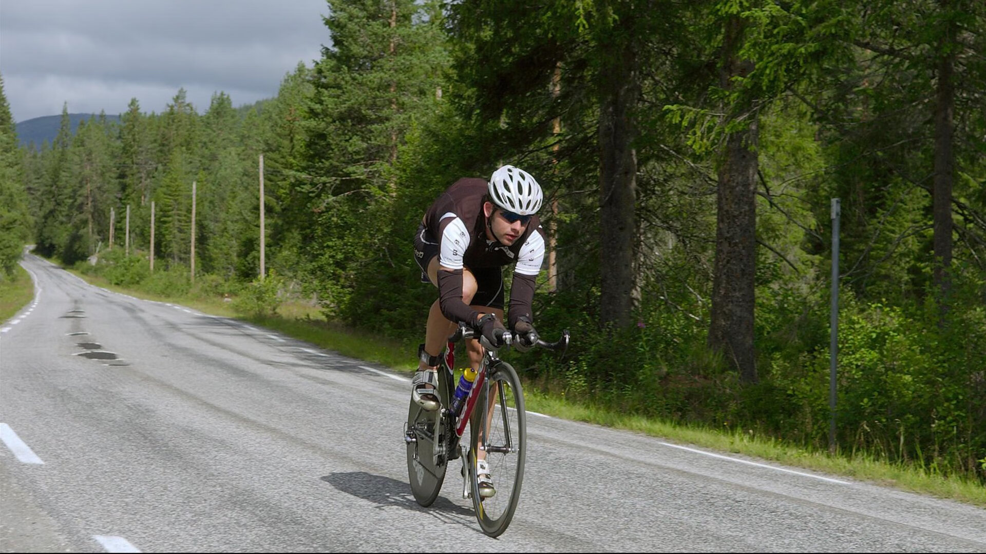 比利亚雷亚尔封锁皇马，莱万成为关键先生，一场战术与意志的胜利
