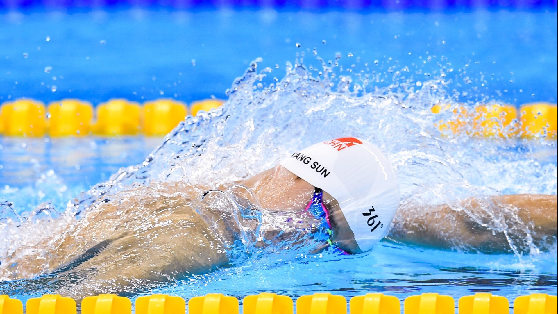 开云官网-战术铁幕与英雄闪光，里昂防守锁死喀麦隆，帕尔默成为关键先生