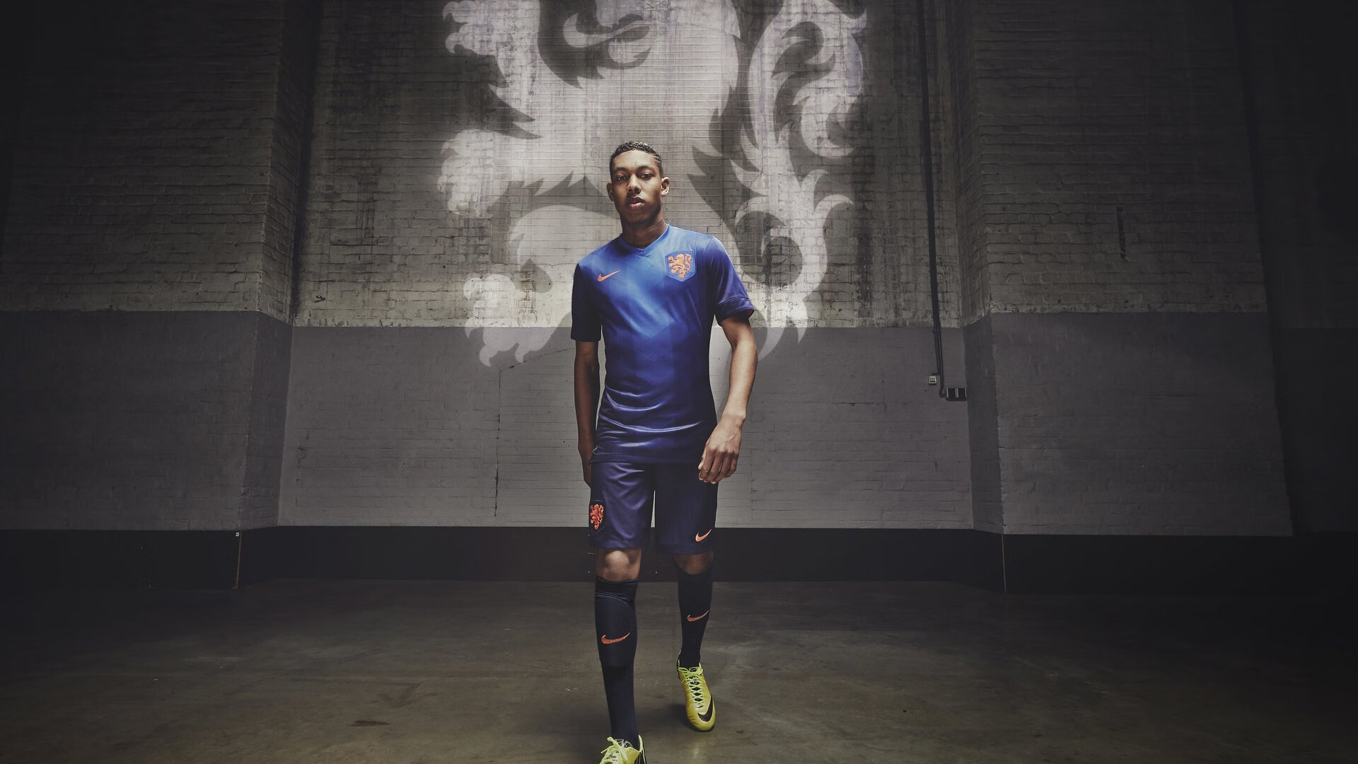 开云体育APP下载-范弗利特之夜，抢七的星光与救赎